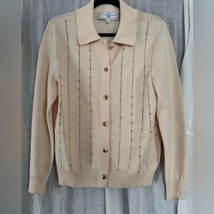 St. John Sport by Marie Gray Cream Sweater w Gold Buttons & embellishments sz M